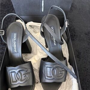 Dolce & Gabbana Black Leather DG Logo Block-Heel Sandals